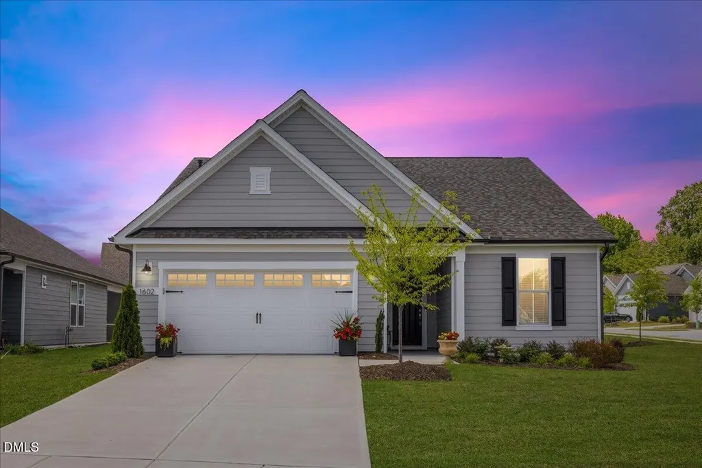 1602 Moa Court Fuquay Varina NC 27526