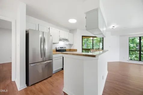 834 New Kent Place Cary NC 27511