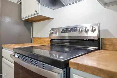 834 New Kent Place Cary NC 27511