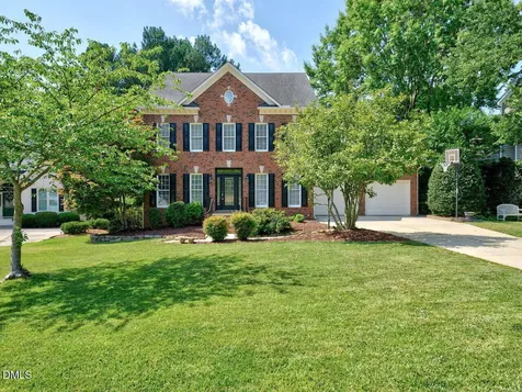 102 Smiths Knoll Court Cary NC 27513