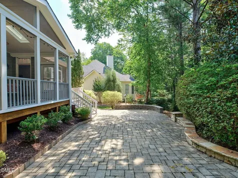 102 Smiths Knoll Court Cary NC 27513