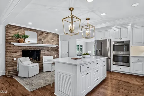 3517 Chaucer Place Raleigh NC 27609