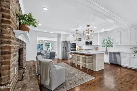 3517 Chaucer Place Raleigh NC 27609