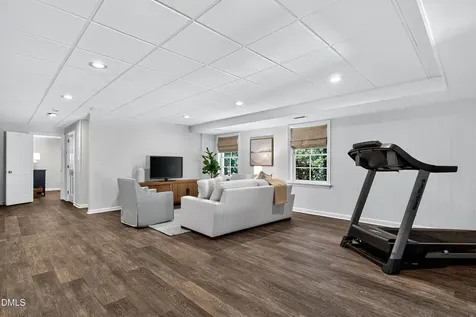 3517 Chaucer Place Raleigh NC 27609