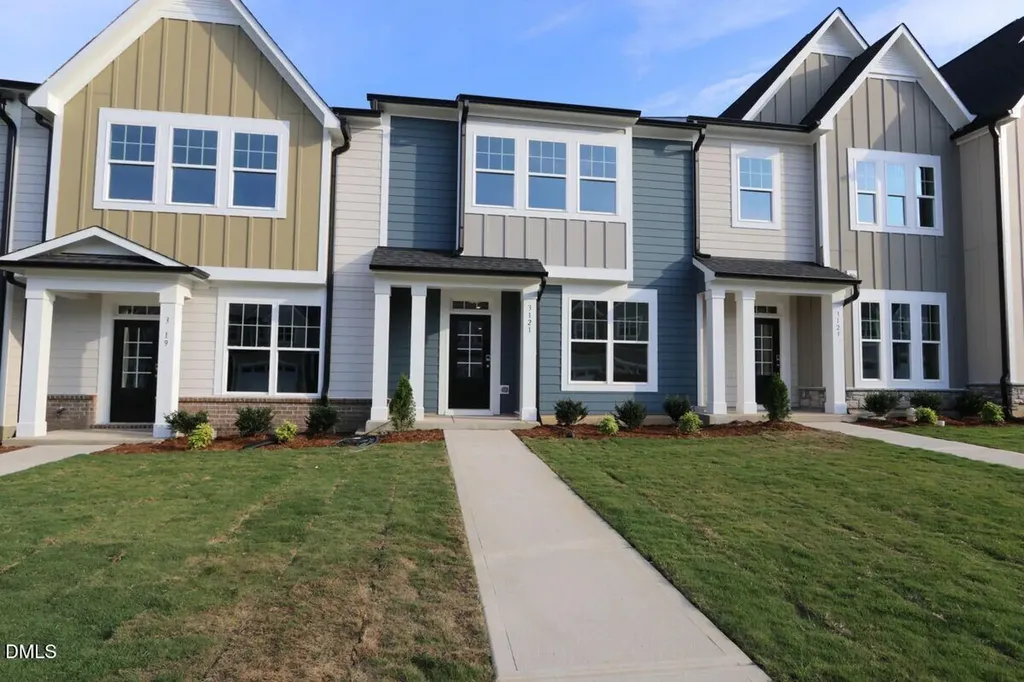 3121 Cathedral Comb Drive Apex NC 27502