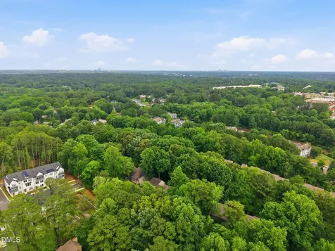 4337 Southwind Drive Raleigh NC 27613