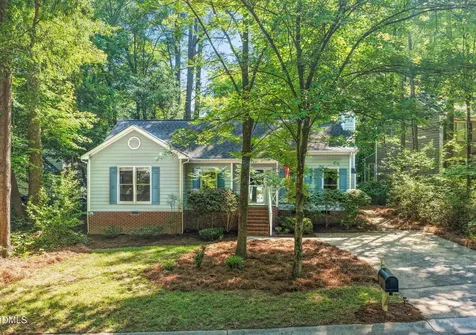 5 Briarfield Court Durham NC 27713