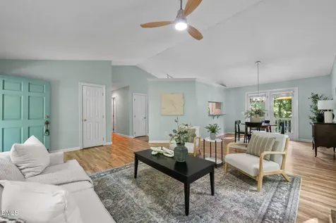 5 Briarfield Court Durham NC 27713