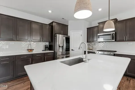 3090 Zebroid Way New Hill NC 27562