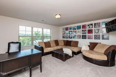 7809 Lillyhurst Drive Raleigh NC 27612