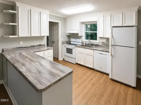 131 Allison Way Cary NC 27511