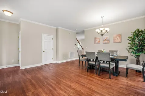 1128 Woodlands Creek Way Apex NC 27502