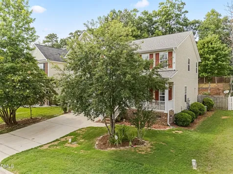 1128 Woodlands Creek Way Apex NC 27502