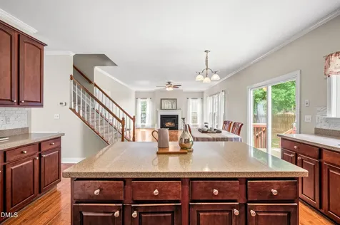 1128 Woodlands Creek Way Apex NC 27502
