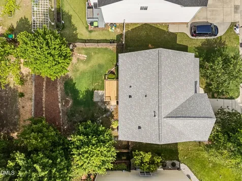 1128 Woodlands Creek Way Apex NC 27502