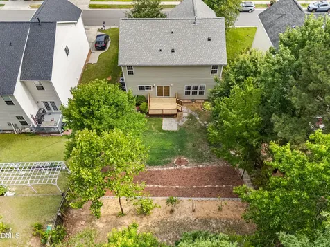 1128 Woodlands Creek Way Apex NC 27502
