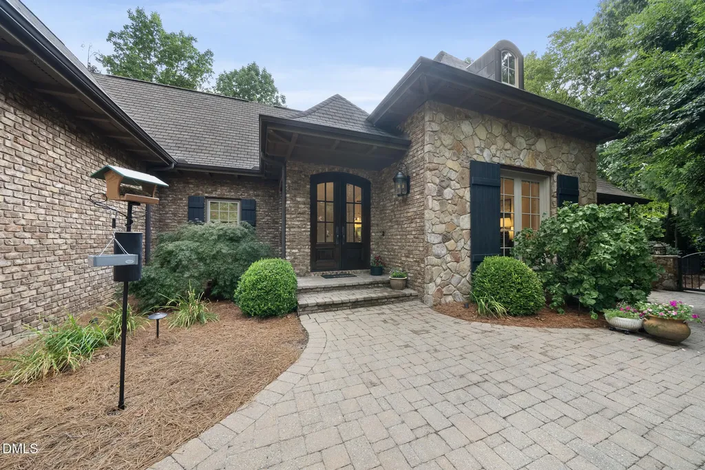 105 Botanical Way Chapel Hill NC 27517