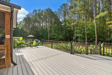 160 Baron Circle Youngsville NC 27596