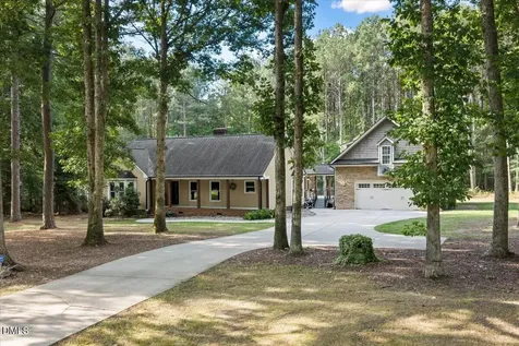 160 Baron Circle Youngsville NC 27596