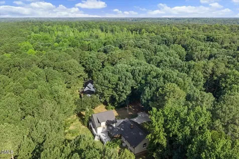 160 Baron Circle Youngsville NC 27596
