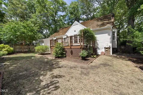 2217 Middlefield Court Raleigh NC 27615
