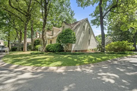 2217 Middlefield Court Raleigh NC 27615