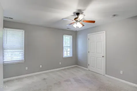 5519 Hamstead Crossing Raleigh NC 27612