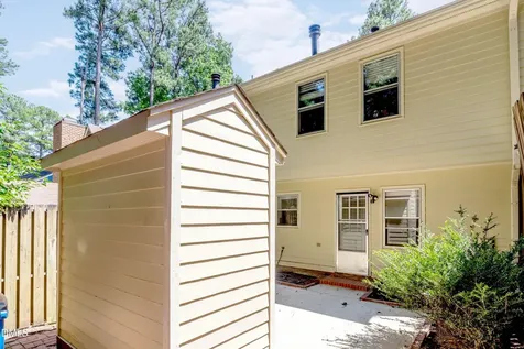 5519 Hamstead Crossing Raleigh NC 27612