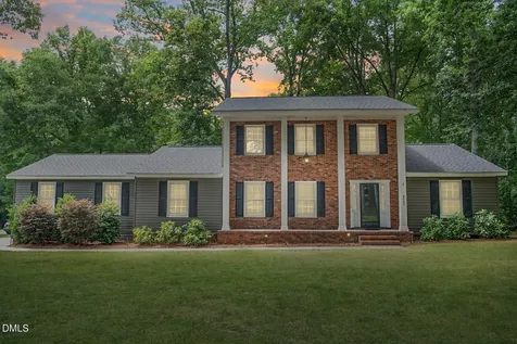 4007 Bradenton Drive Greensboro NC 27406
