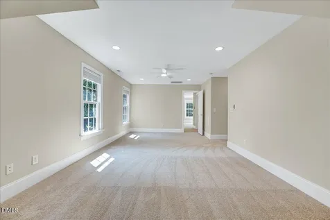 1006 Chatham Court Youngsville NC 27596