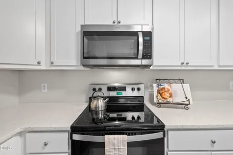 2713 Hiking Trail Raleigh NC 27615