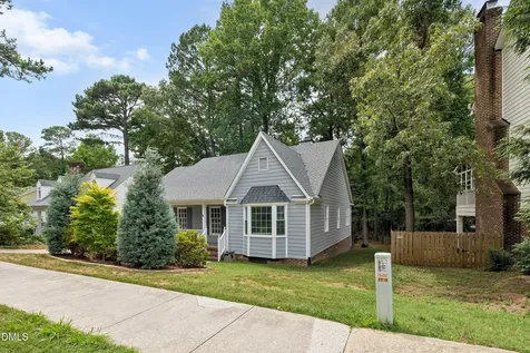 2713 Hiking Trail Raleigh NC 27615