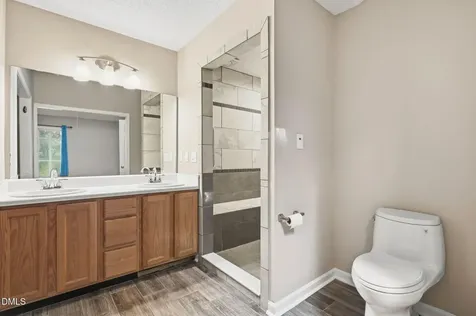 4217 Pin Oak Drive Durham NC 27707
