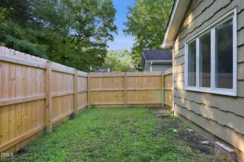 4217 Pin Oak Drive Durham NC 27707