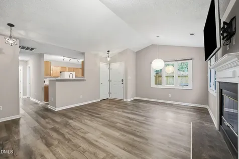 4217 Pin Oak Drive Durham NC 27707