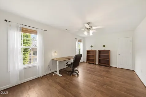 213 Sea Biscuit Lane Apex NC 27539