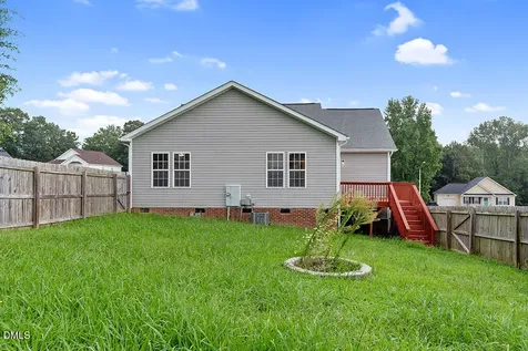 104 Jarrett Bay Lane Fuquay Varina NC 27526