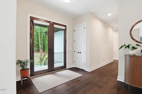 4628 Hibiscus Lane Chapel Hill NC 27516