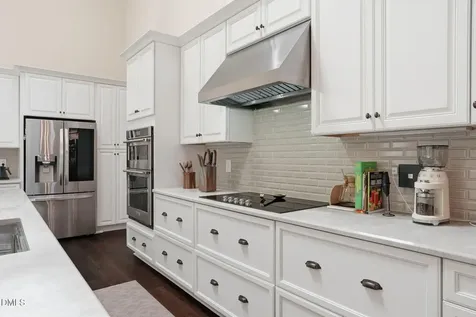 4628 Hibiscus Lane Chapel Hill NC 27516