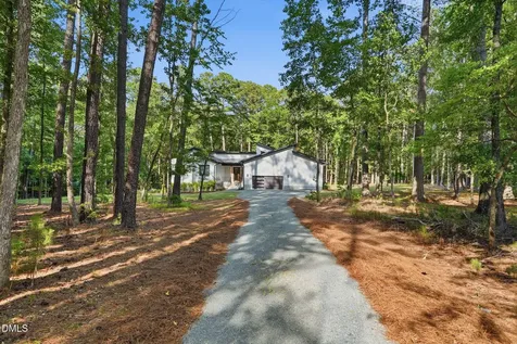 4628 Hibiscus Lane Chapel Hill NC 27516