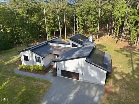 4628 Hibiscus Lane Chapel Hill NC 27516