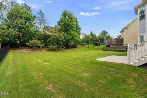 218 Ashdown Forest Lane Cary NC 27519