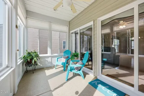 537 Tomkins Loop Cary NC 27519