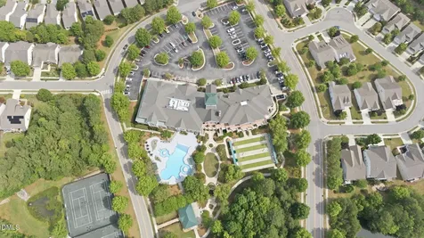 537 Tomkins Loop Cary NC 27519
