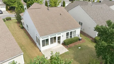 537 Tomkins Loop Cary NC 27519