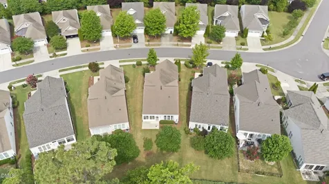 537 Tomkins Loop Cary NC 27519