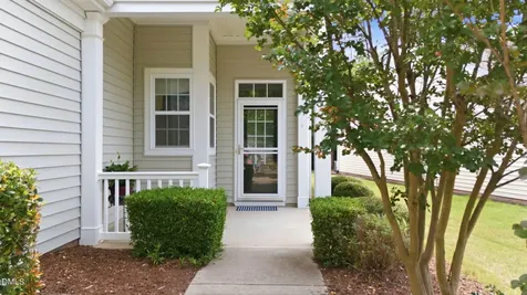 537 Tomkins Loop Cary NC 27519