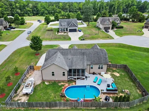 26 Stone Cove Circle Wendell NC 27591