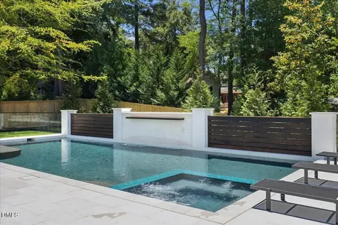 5301 Inglewood Lane Raleigh NC 27609