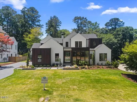 5301 Inglewood Lane Raleigh NC 27609